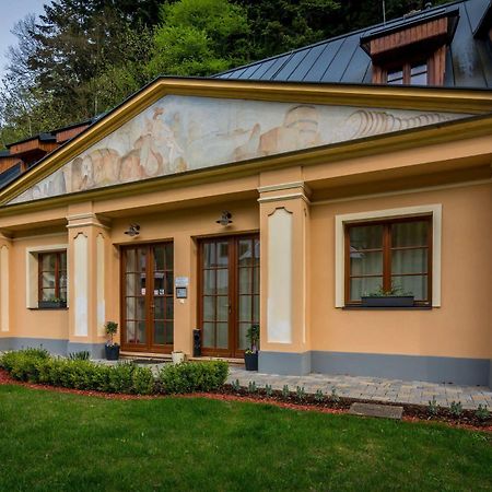 Banská Štiavnica Apartmany Weissov Dom מראה חיצוני תמונה