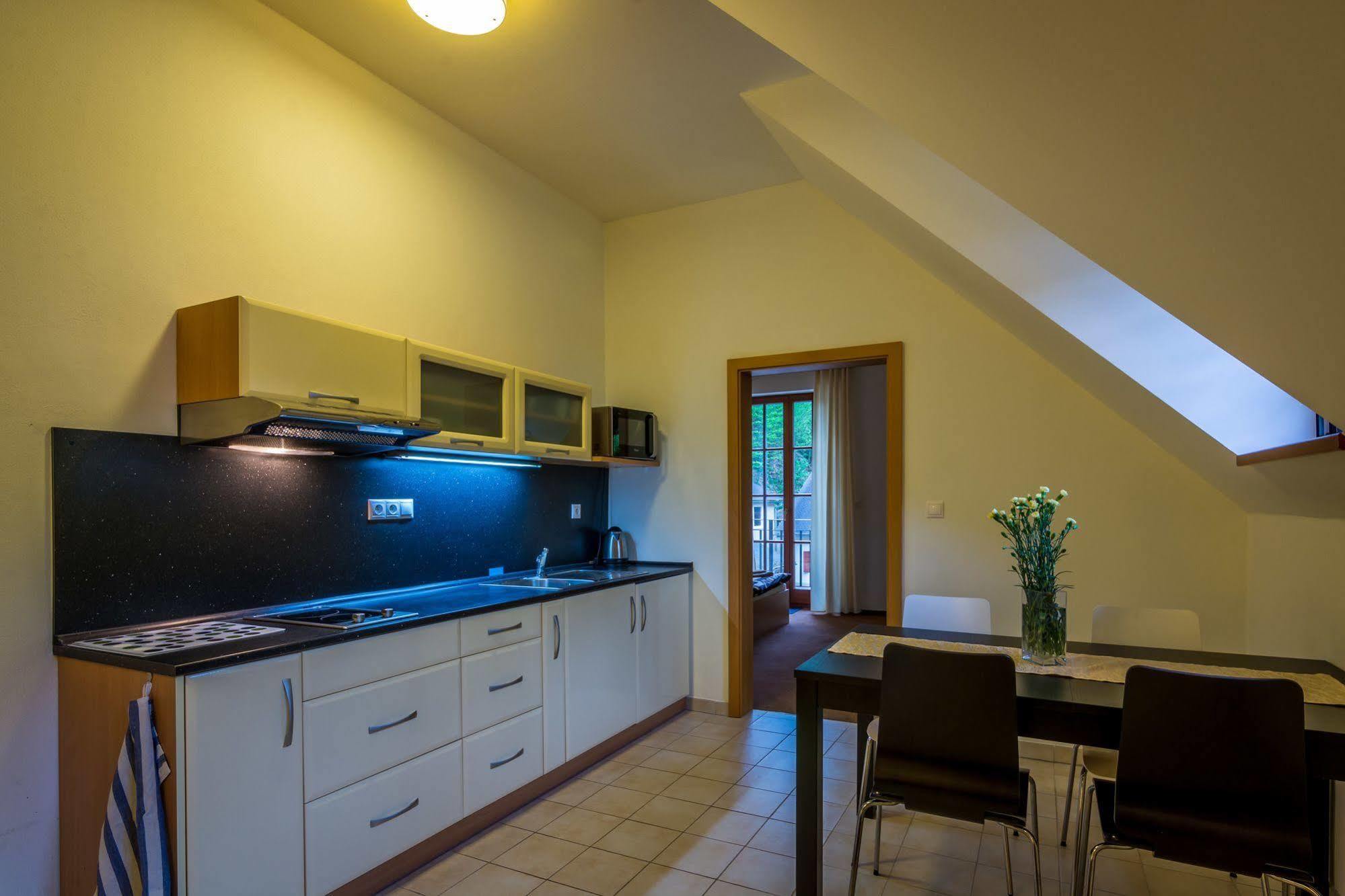Banská Štiavnica Apartmany Weissov Dom מראה חיצוני תמונה